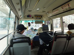 マイクロ乗り合いバス