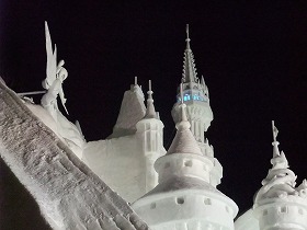 夜のシンデレラ城